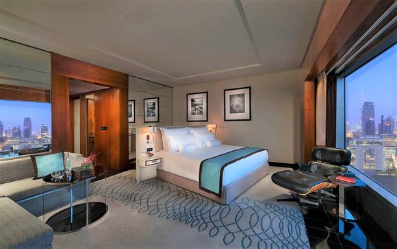Luxury Collection: Outstanding Service and Glamorous City Style