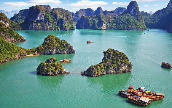 Private Luxury Tour of Vietnam & Optional Beach Extension 5*