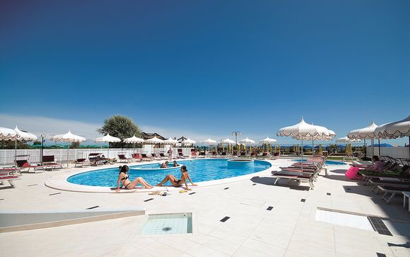 Baia del Mar Beach Boutique Hotel 4*