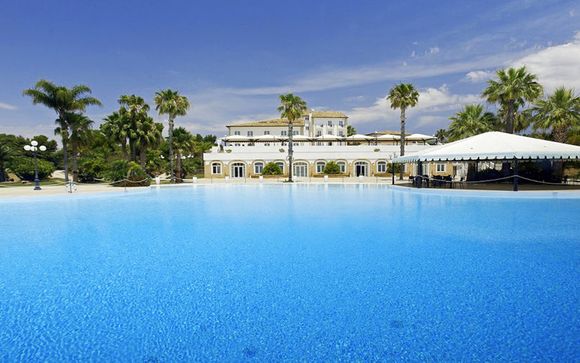 Hotel Kaos 4*