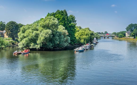 Holiday Inn London - Kingston South 4*
