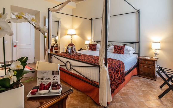 Donna Camilla Savelli Hotel 4*