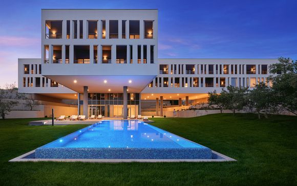 Hotel Salona Palace 4*