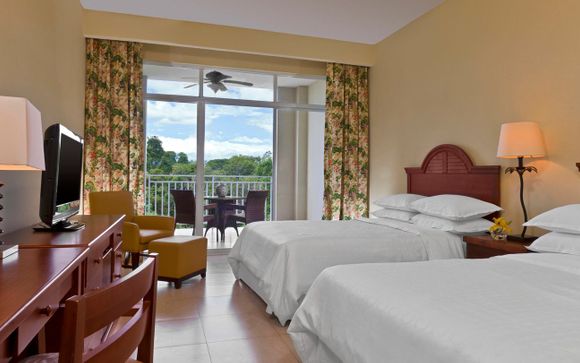 Sheraton Bijao Beach Resort 4*