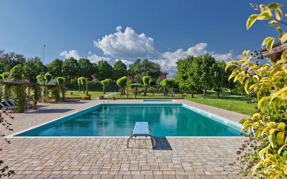 Wine Tour & Tasting at Idyllic Italian Farmhouse