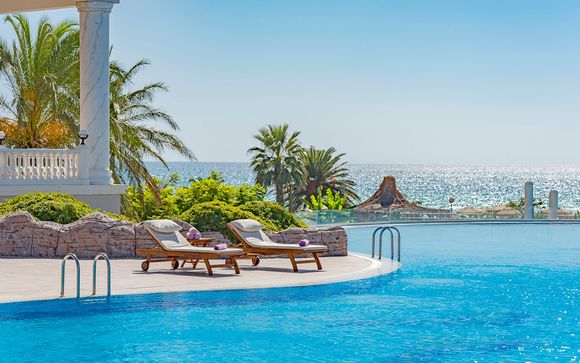 Starlight Resort Hotel