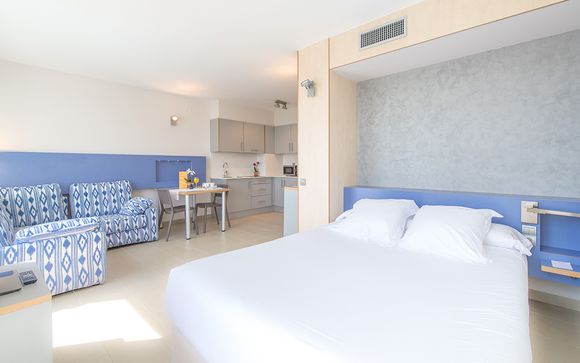 Atenea Park Suites & Apartments 3*