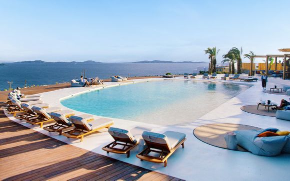 Il paradiso alle Cicladi con piscina a sfioro e hammam incluso
