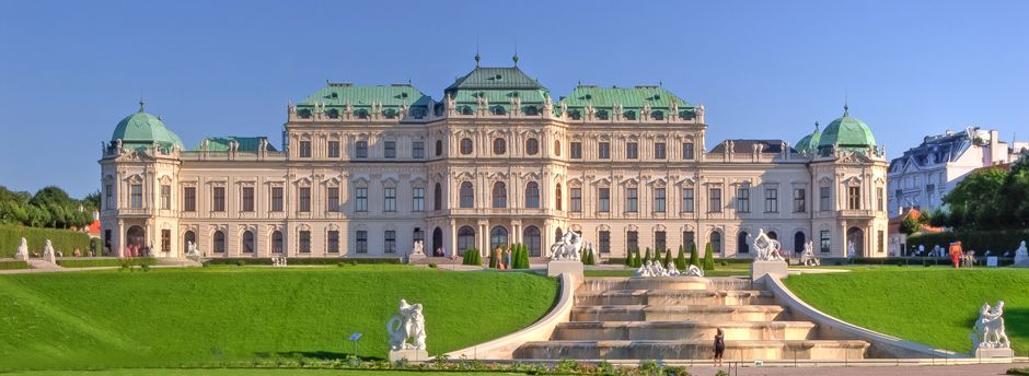 Discover our Vienna Travel Guide